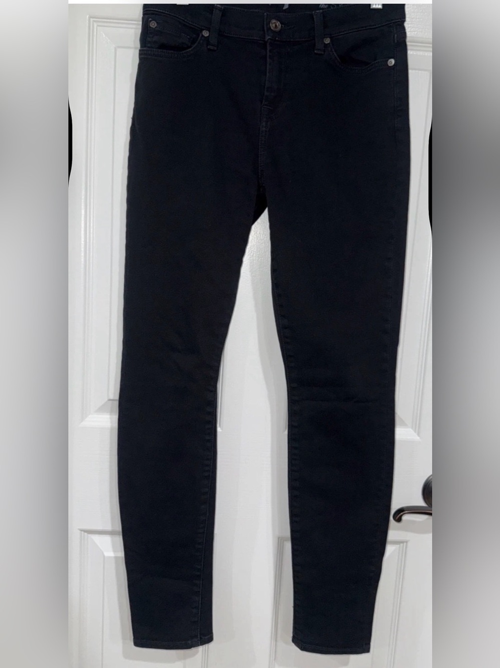 7 for all Mankind Women's 26 the Skinny Black Jeans Minimalist Edgy Rocker